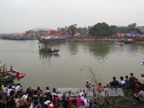 Duy trì nhiều nét đẹp truyền thống đầu năm mới 